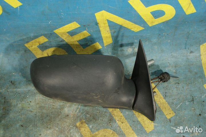 Правое механическое зеркало Лада Калина