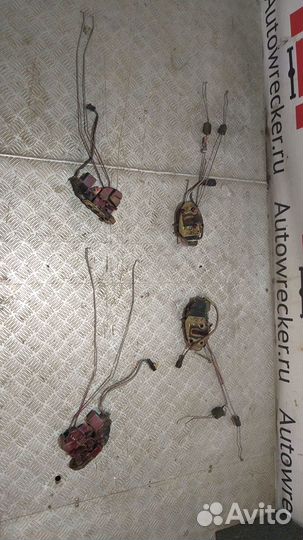 Механизм двери Kia Spectra 1.6