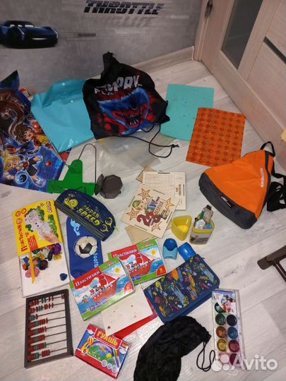 Пенал школьный