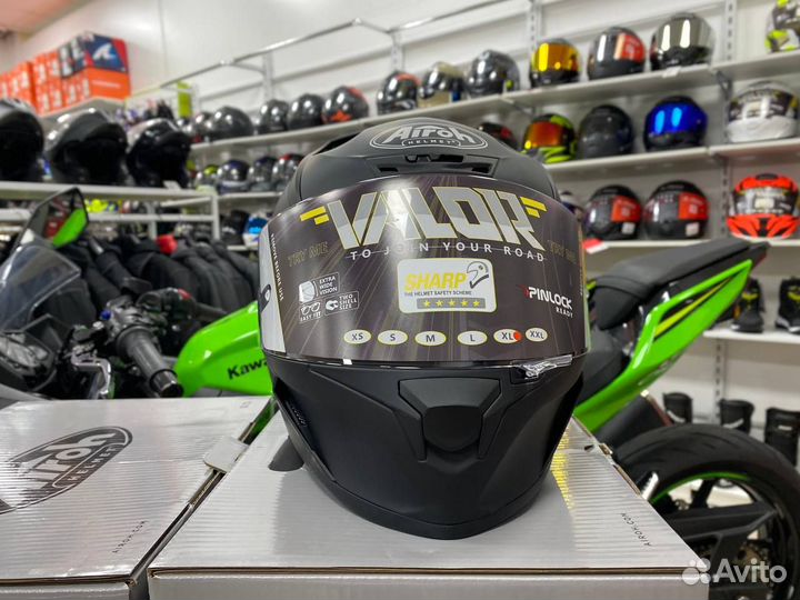 Шлем Airoh Valor Black Matt