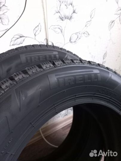 Pirelli Ice Zero 185/65 R15 92T