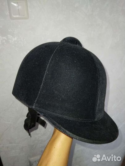 Шлем защитный для верховой езды