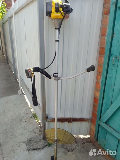 Триммер бензиновый