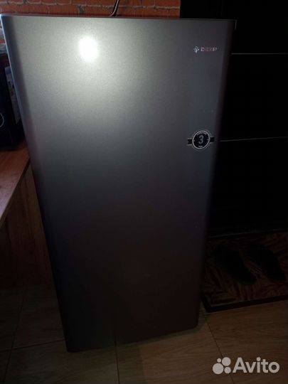 Холодильник dexp RF-SD150NHE/S