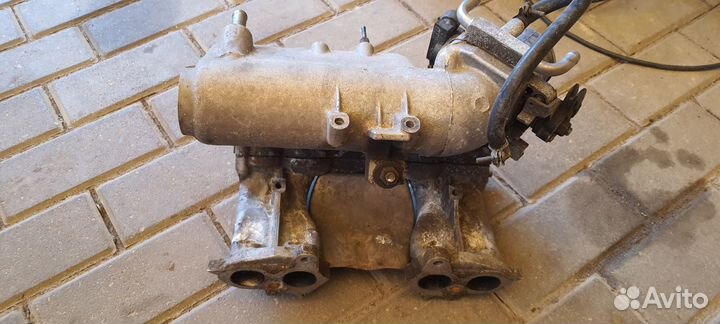 Впускной коллектор ваз 2114