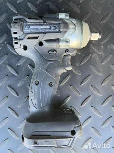 Makita 18 B