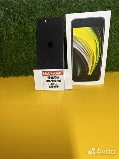 iPhone SE, 128 ГБ