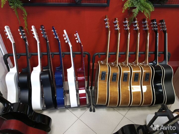 Гитара поврежденная