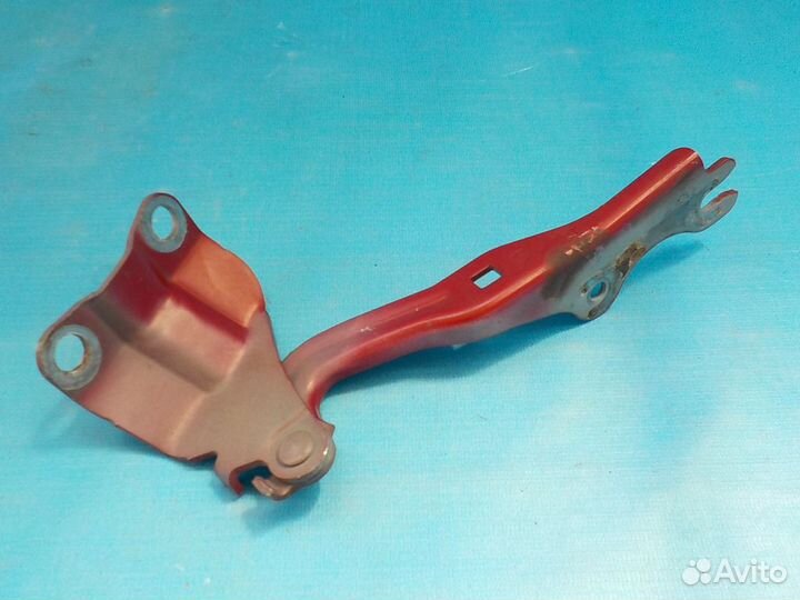 Петля капота левая mazda 6 (GH) 2007-2012