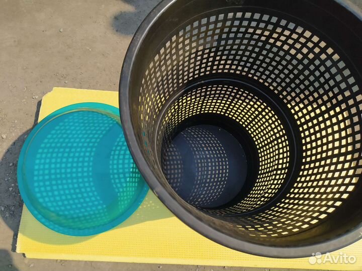 Корзина для белья с крышкой