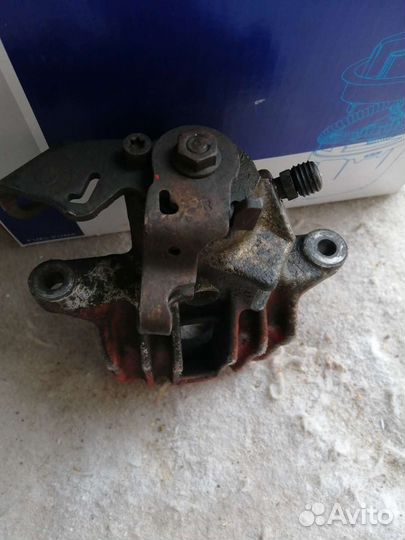 Штуцер тормозной