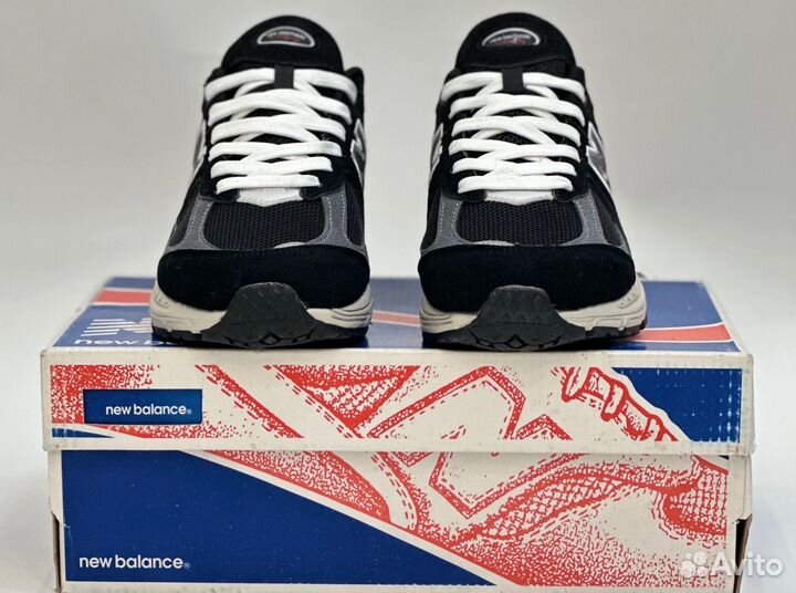 Кроссовки new balance 2002r