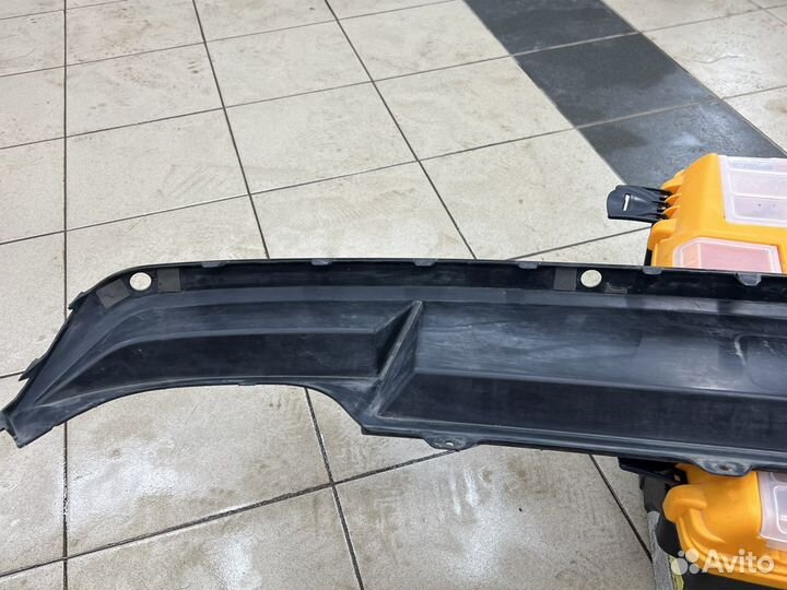 Диффузор на задний бампер Skoda Octavia A7