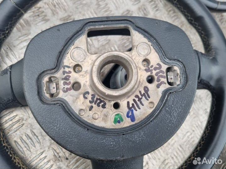 Руль Volkswagen Passat B6 2005