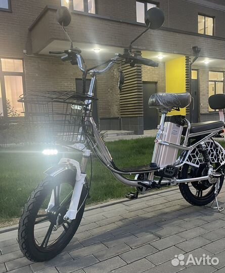 Электровелосипед 500W60V15AH