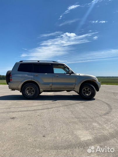 Mitsubishi Montero 3.5 AT, 2002, 223 000 км