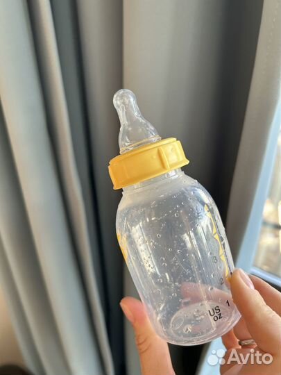 Бутылочка medela 150 мл и ершик (как новые)