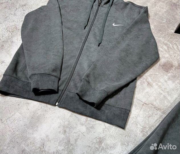 Спортивные костюмы Nike