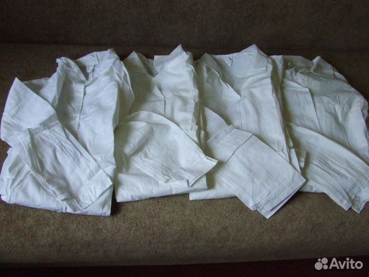 Белый медицинский халат женский