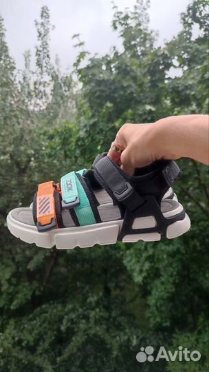 Сандали 36 р