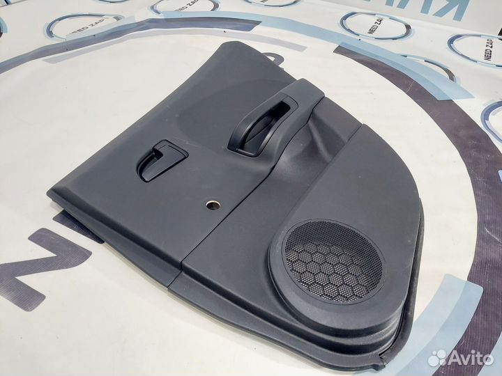 Обшивка задней правой двери Kia Ceed ED