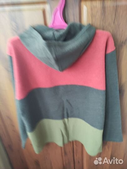 Свитер женский 48 50 б/у