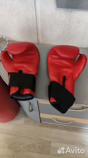 Боксерский мешок 17кг с перчатками