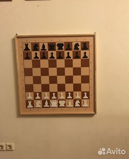 Шахматы магнитные настенная доска