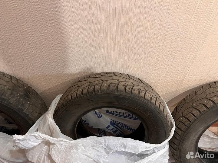 Yokohama 104ZR 185/70 R14