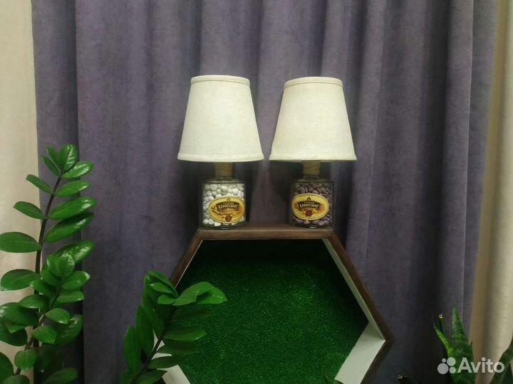 Лампа настольная