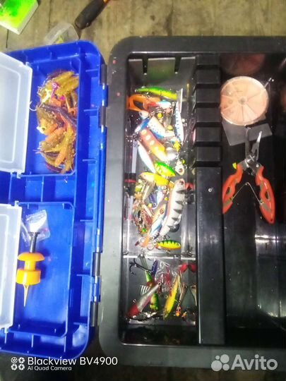 Рыболовный ящик