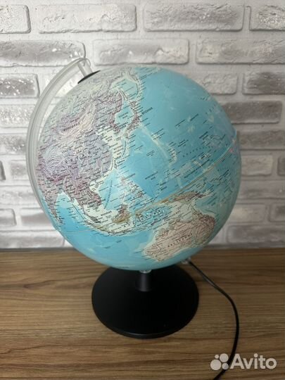 Глобус с подсветкой диаметр 32