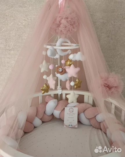 Мобиль в кроватку ручной работы