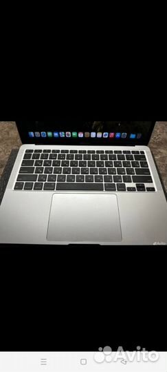 Apple MacBook Pro 13 (2020), 256 гб. М1 8 ядер