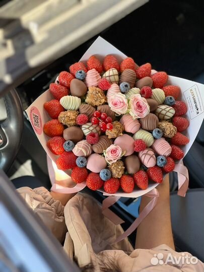 Букет из клубники в шоколаде