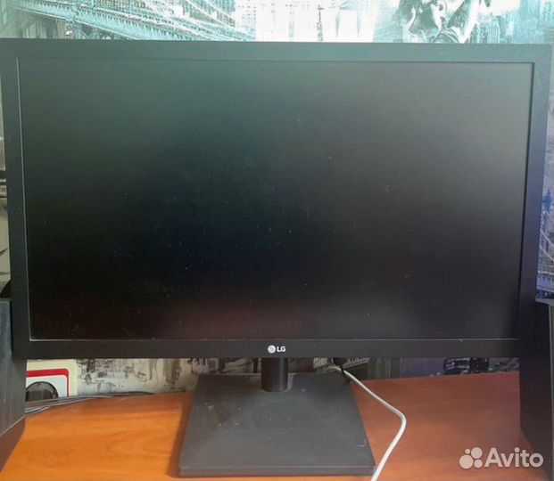 Монитор LG