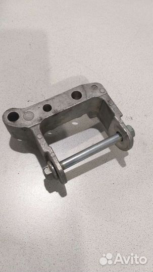 Крепление двс Mitsubishi ASX 1.8L 4B10