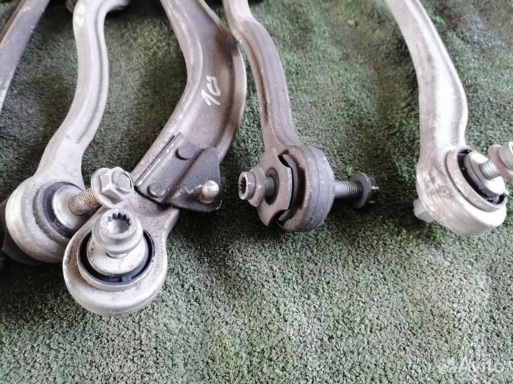 Рычаги комплект задние Mercedes C200 Cgi 204