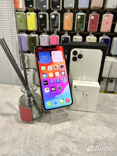 iPhone 11 Pro Max, 64 ГБ