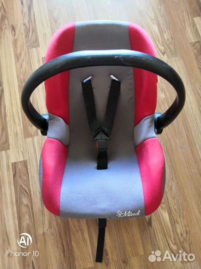 Переноска для детей в машину