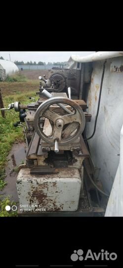 Токарный станок