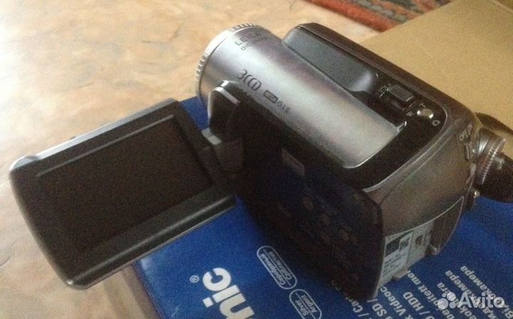 Видеокамера Panasonic SDR-H280