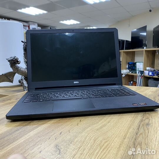 Ноутбук Dell Inspirion P51F 15.6