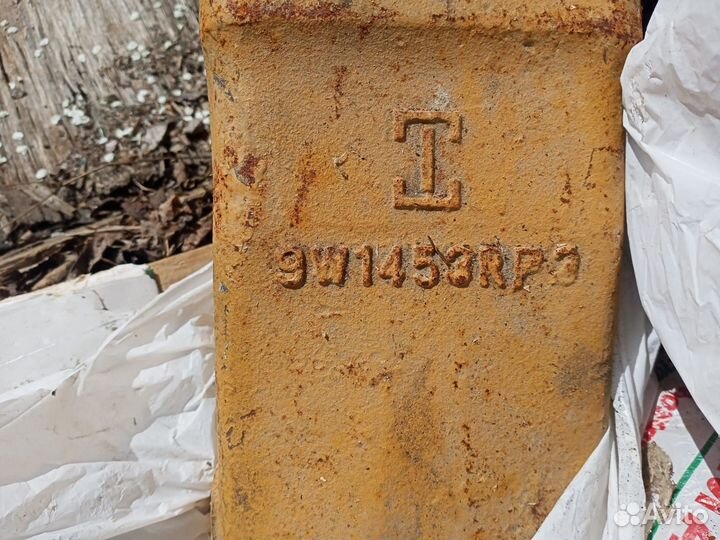 Зуб ковша (коронка) 9W1453 RP3