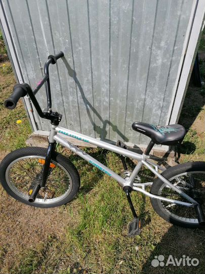 Трюковой велосипед bmx