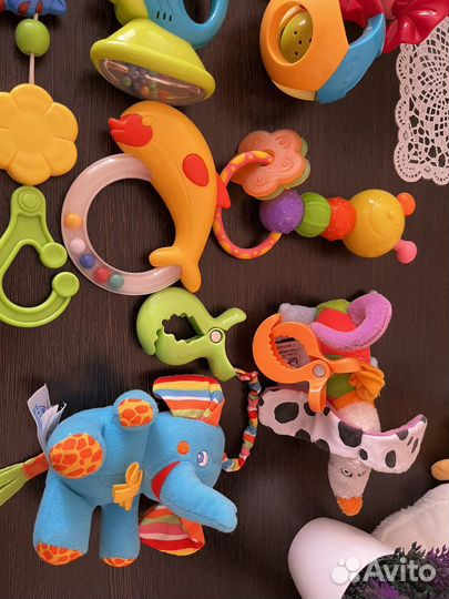 Игрушки- погремушки пакетом + коврик в подарок
