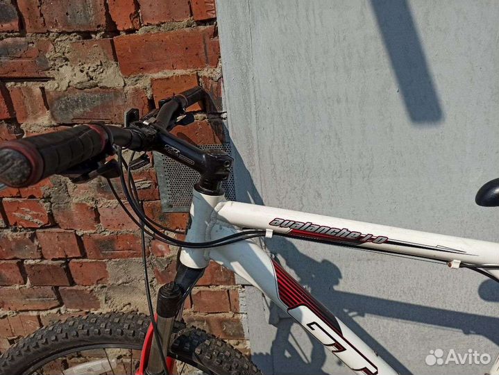 Велосипед горный GT Avalanche 1.0 disc 2008