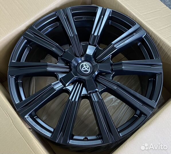 Новые диски R21 Toyota LC200