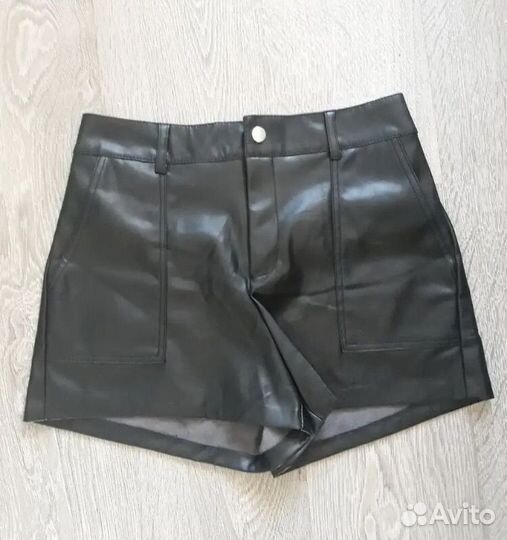 Шорты из экокожи