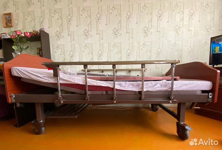 Кровать для лежачих больных
